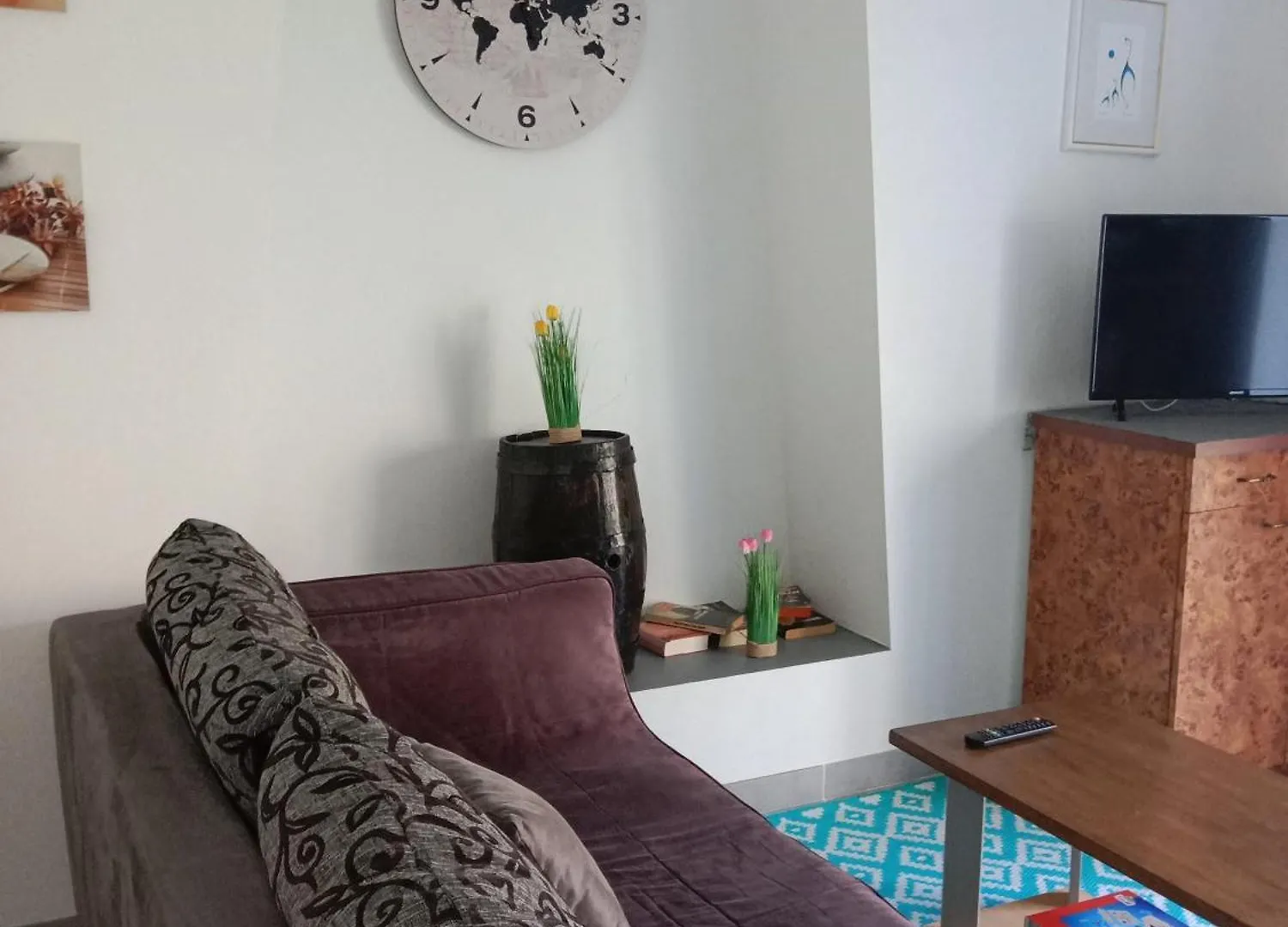 Holiday home Gite Au Calme Centre Finistere Jardin Clos Tregourez